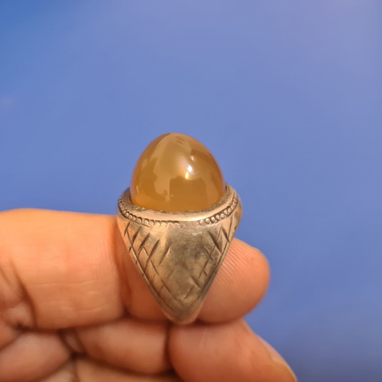 سنگ کهنه عقیق 225